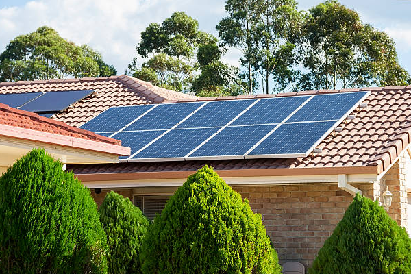 Ako určiť potrebnú veľkosť solárneho systému pre domácnosť pri Off Grid riešení